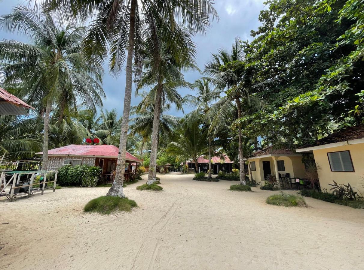 Beach Placid Resort Powered By Cocotel Ocoy エクステリア 写真